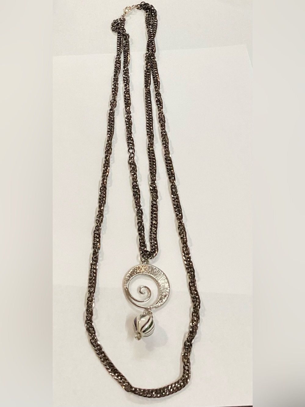 Unique Silver Spiral Pendant with Striped Bead Necklace 🪎 with Earrings 🤍